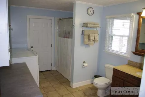 153 Wiley St, Jefferson, NC 28640 photo 22