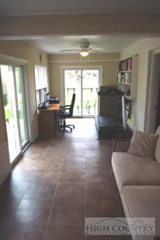 153 Wiley St, Jefferson, NC 28640 photo 10