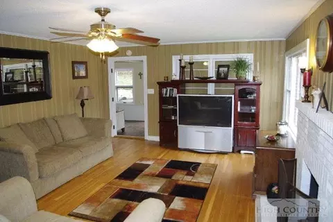 153 Wiley St, Jefferson, NC 28640 photo 18