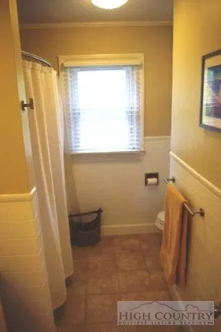 153 Wiley St, Jefferson, NC 28640 photo 15