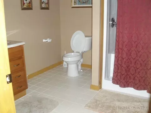 389 Skiview, Seven Devils, NC 28604 photo 8