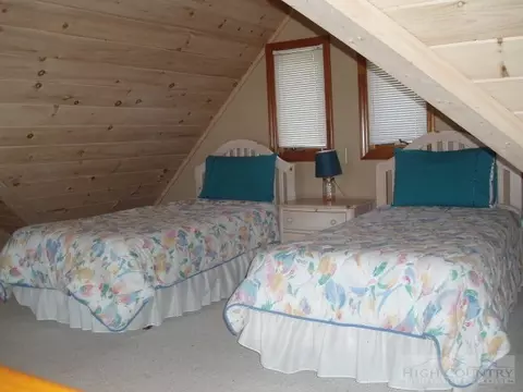 389 Skiview, Seven Devils, NC 28604 photo 16