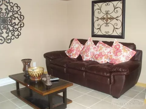 389 Skiview, Seven Devils, NC 28604 photo 11