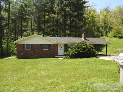 313 Green Briar, Boone, NC 28607 photo 1