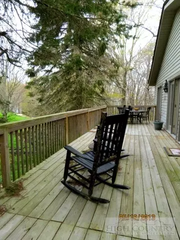 100 Hemlock Spur, Beech Mountain, NC 28604 photo 10