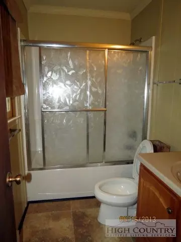 100 Hemlock Spur, Beech Mountain, NC 28604 photo 7