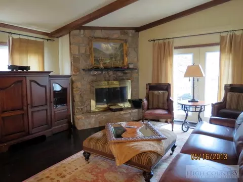 100 Hemlock Spur, Beech Mountain, NC 28604 photo 15