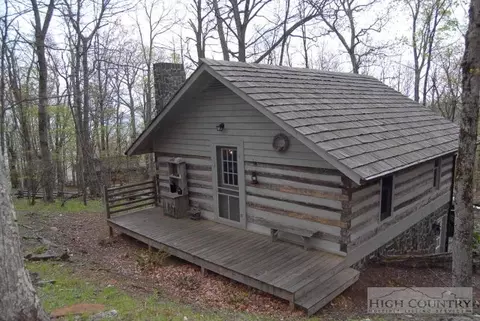 139 Summit Dr, Todd, NC 28684 photo 9