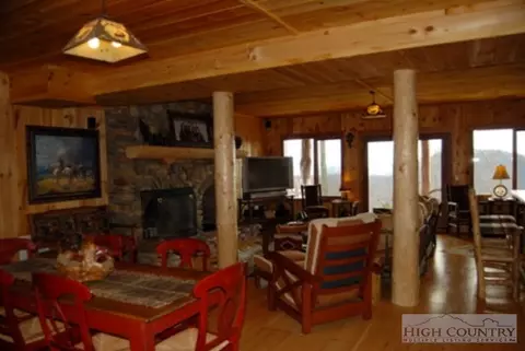 402 Elk Summit Dr, Todd, NC 28684 photo 7