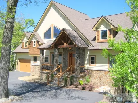 459 Glen View Rd, Boone, NC 28607 photo 1