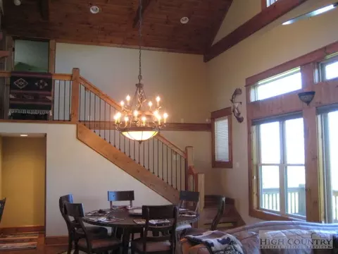 459 Glen View Rd, Boone, NC 28607 photo 3