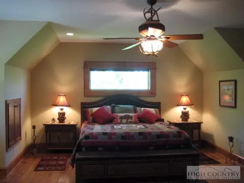 459 Glen View Rd, Boone, NC 28607 photo 8