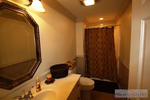 517 Ivy Ridge Rd, Deep Gap, NC 28618 photo 15