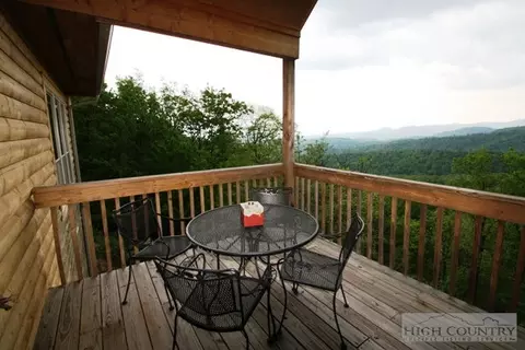 517 Ivy Ridge Rd, Deep Gap, NC 28618 photo 3