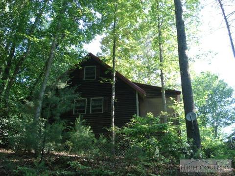 9044 Elk Creek Rd, Deep Gap, NC 28618 photo 3