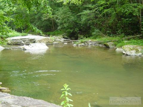 9044 Elk Creek Rd, Deep Gap, NC 28618 photo 8