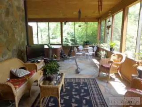 314 Sutherland Rd, Creston, NC 28615 photo 5