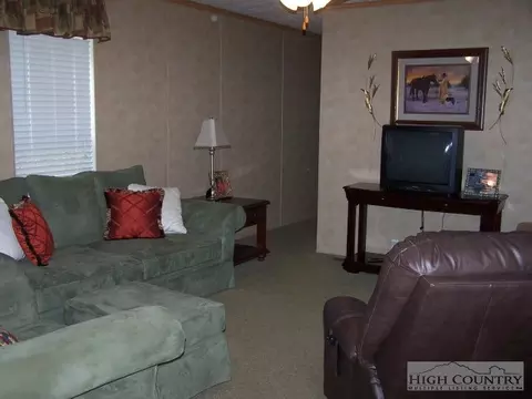 543 Laurel Fork Rd, Vilas, NC 28692 photo 9