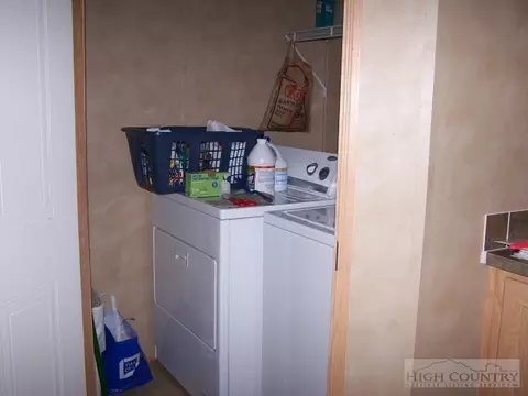 543 Laurel Fork Rd, Vilas, NC 28692 photo 7