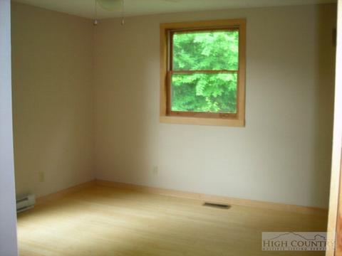 279 Harmony Ln, Boone, NC 28607 photo 9
