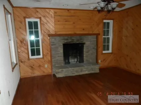433 Sawmill Rd, Todd, NC 28684 photo 8