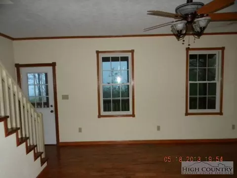 433 Sawmill Rd, Todd, NC 28684 photo 5