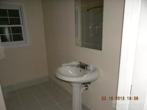 433 Sawmill Rd, Todd, NC 28684 photo 3