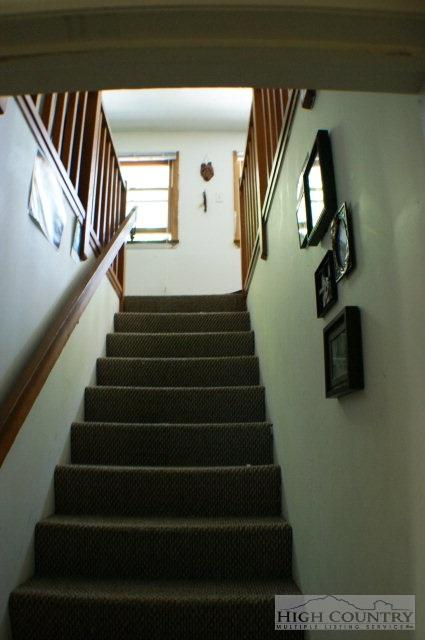 210 Windy Dr, Boone, NC 28607 photo 9