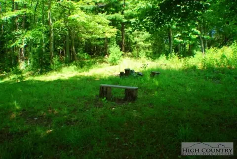488 Mount Zion Ln, Deep Gap, NC 28618 photo 12