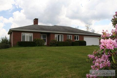 307 Scene A Rama, Boone, NC 28607 photo 1