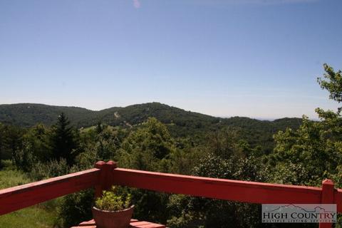 307 Scene A Rama, Boone, NC 28607 photo 3