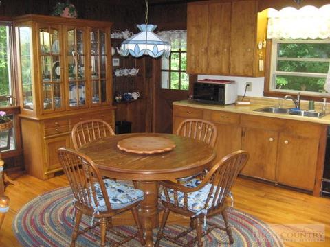 311 Memory Ln, Deep Gap, NC 28618 photo 17