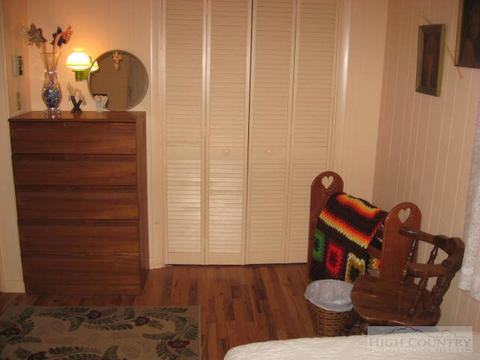 311 Memory Ln, Deep Gap, NC 28618 photo 23