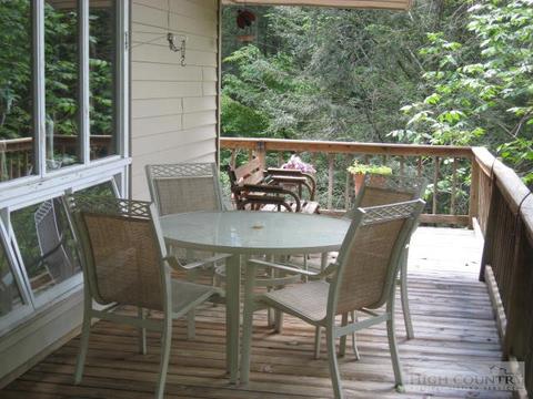 311 Memory Ln, Deep Gap, NC 28618 photo 6
