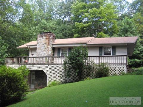 311 Memory Ln, Deep Gap, NC 28618 photo 1