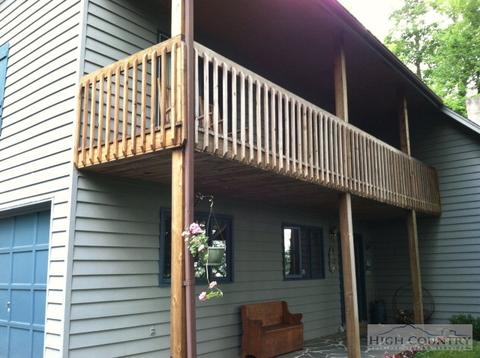 182 Forestridge Dr, Boone, NC 28607 photo 2