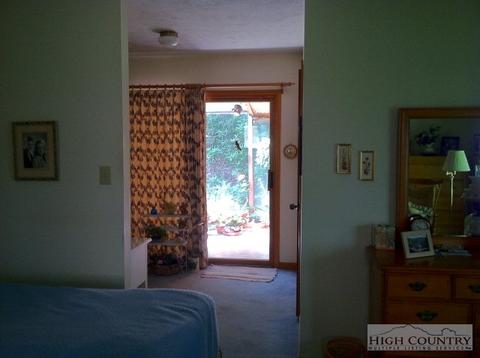 182 Forestridge Dr, Boone, NC 28607 photo 11
