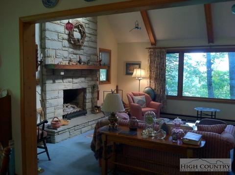182 Forestridge Dr, Boone, NC 28607 photo 10