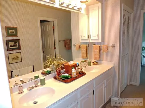 230 Buckeye, Boone, NC 28607 photo 14