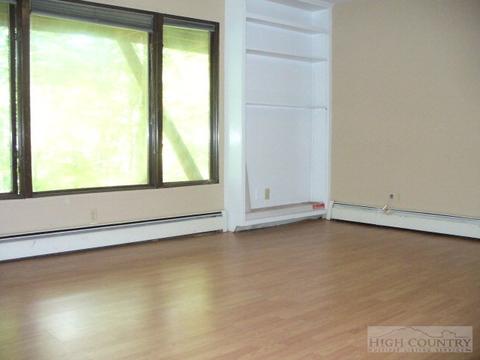182 Lloyd Bentley, Boone, NC 28607 photo 11