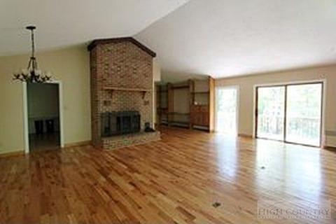182 Lloyd Bentley, Boone, NC 28607 photo 16