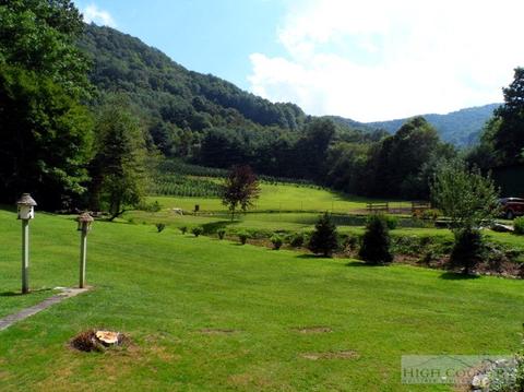 225 Joe Hampton Rd, Lansing, NC 28643 photo 18