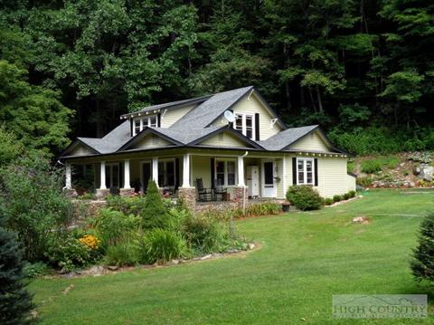 225 Joe Hampton Rd, Lansing, NC 28643 photo 1