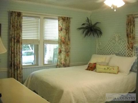 225 Joe Hampton Rd, Lansing, NC 28643 photo 13