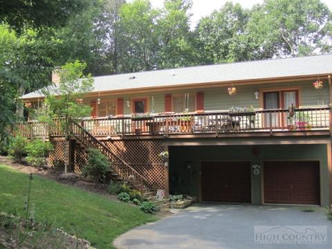 299 Doe Dr, Boone, NC 28607 photo 1