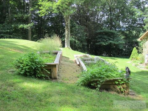 299 Doe Dr, Boone, NC 28607 photo 10