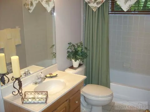 237 Margot Rd, Boone, NC 28607 photo 8