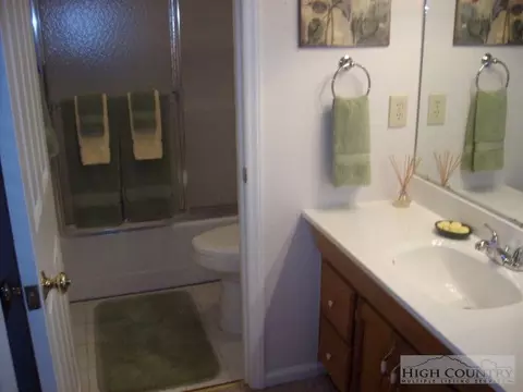 237 Margot Rd, Boone, NC 28607 photo 5