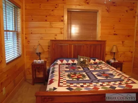 116 Cherrybrook Ln, Beech Mountain, NC 28604 photo 3