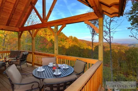 141 Watson Gap Rd, Boone, NC 28607 photo 2